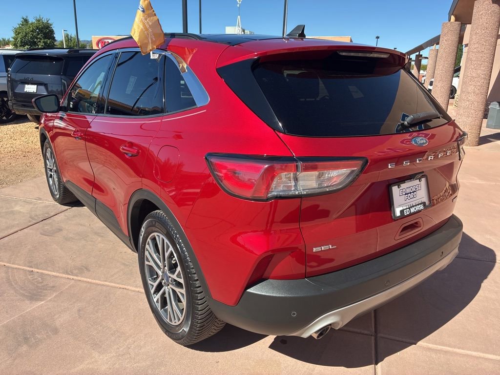 Certified 2020 Ford Escape SEL FWD image 6