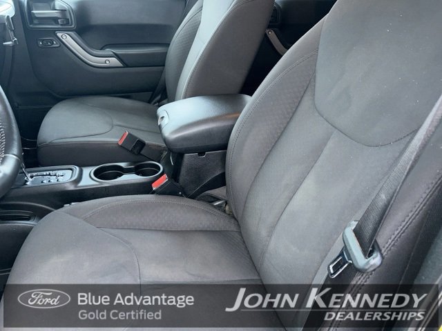 Used 2018 Jeep Wrangler Unlimited Sport S image 14