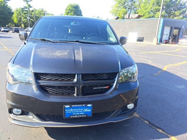 Used 2017 Dodge Grand Caravan GT FWD image 3