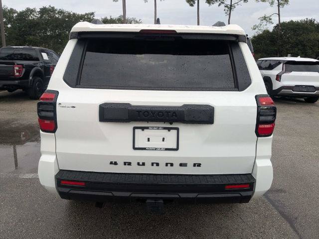 Used 2026 Toyota 4Runner SR5 AWD/4WD image 5