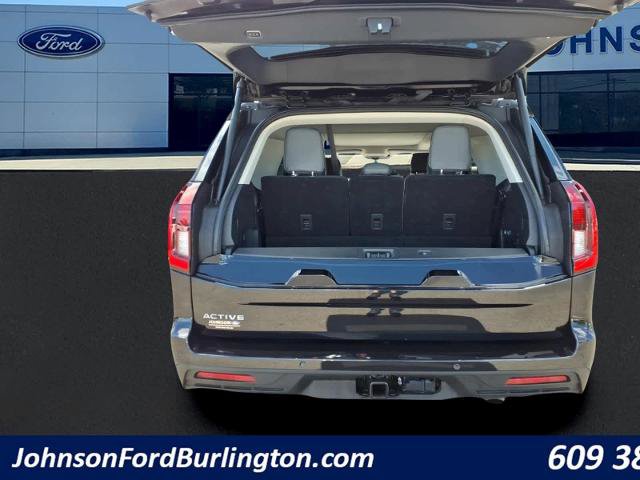 Certified 2025 Ford Expedition Active AWD/4WD image 23