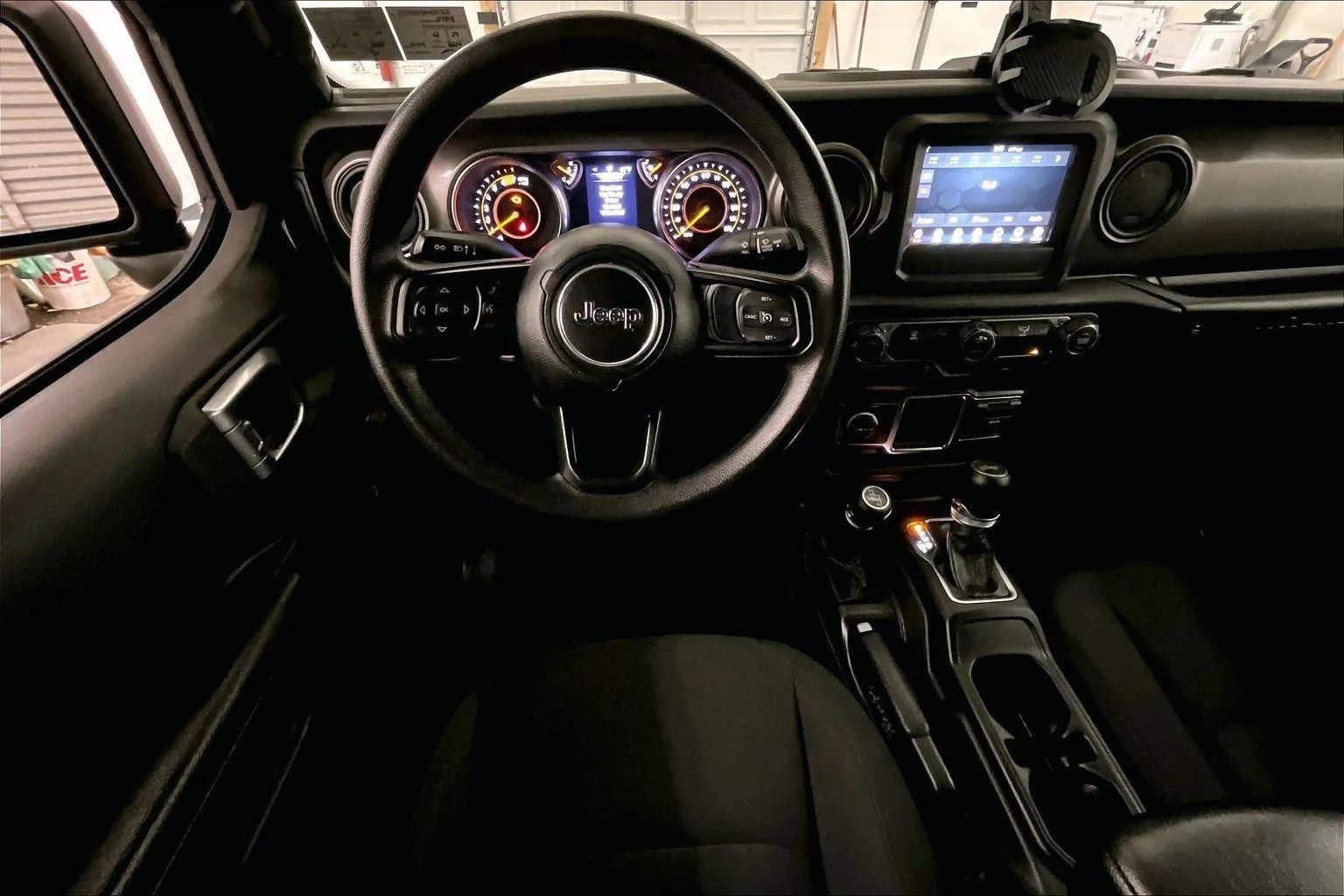 Used 2023 Jeep Wrangler Sport image 5