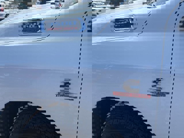 Used 2022 RAM 3500 Tradesman image 13