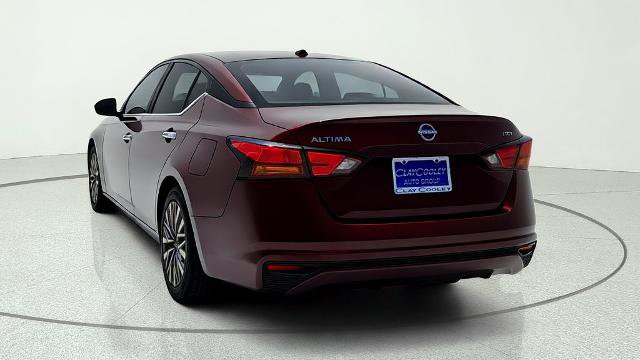 Used 2024 Nissan Altima 2.5 SV FWD image 6