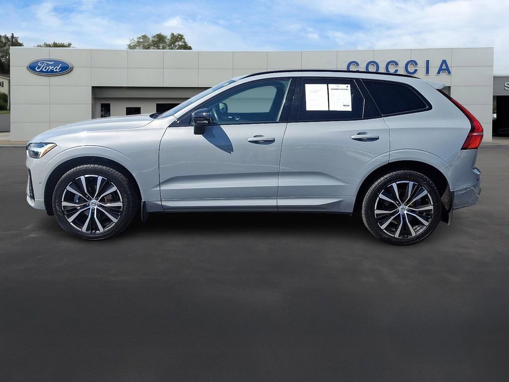 Used 2024 Volvo XC60 B5 Plus w/ Protection Package Premier AWD/4WD image 2