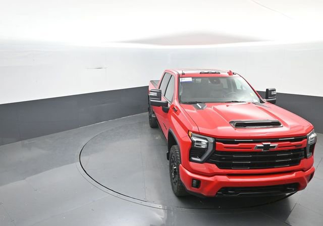 Used 2024 Chevrolet Silverado 2500 LTZ w/ LTZ Plus Package image 20
