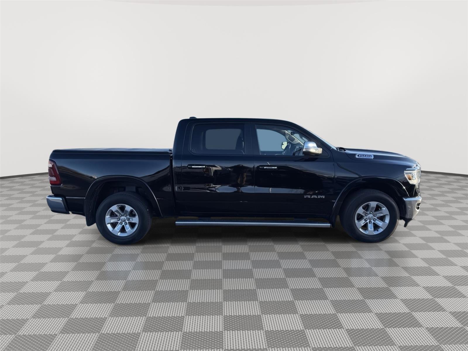 Used 2022 RAM 1500 Laramie image 6