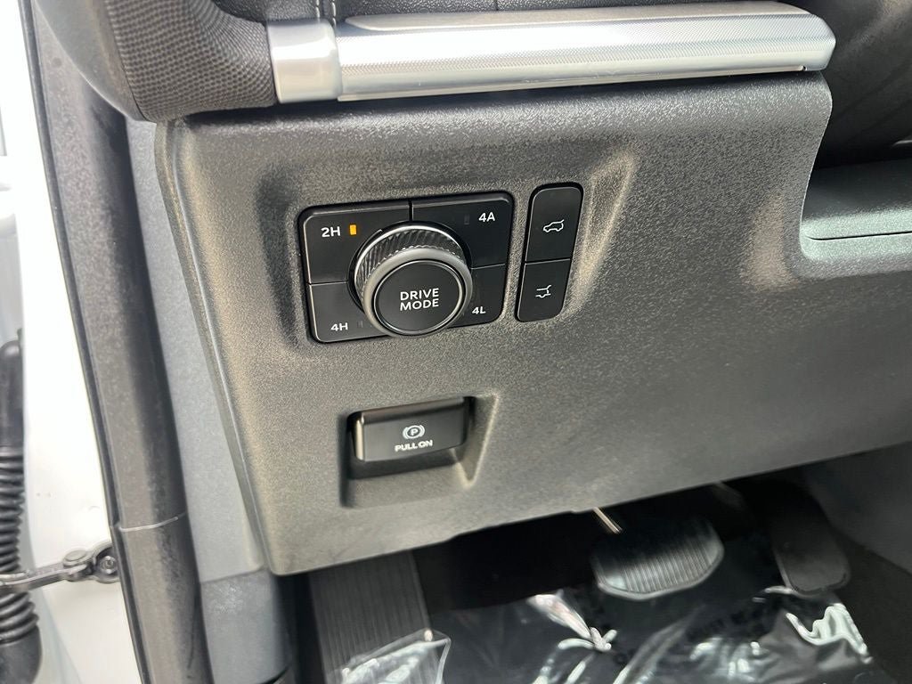 Certified 2025 Ford Expedition Platinum AWD/4WD image 38