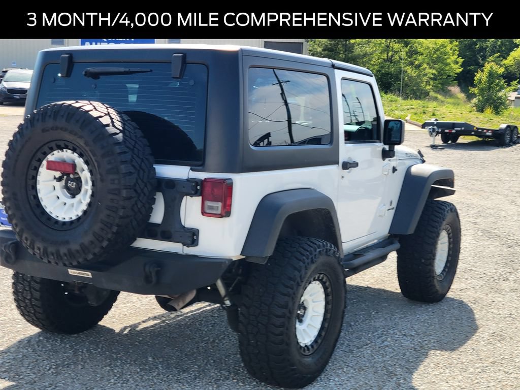 Used 2018 Jeep Wrangler Rubicon w/ Power Convenience Group AWD/4WD image 4