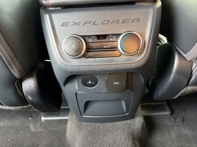 Certified 2025 Ford Explorer ST-Line image 15