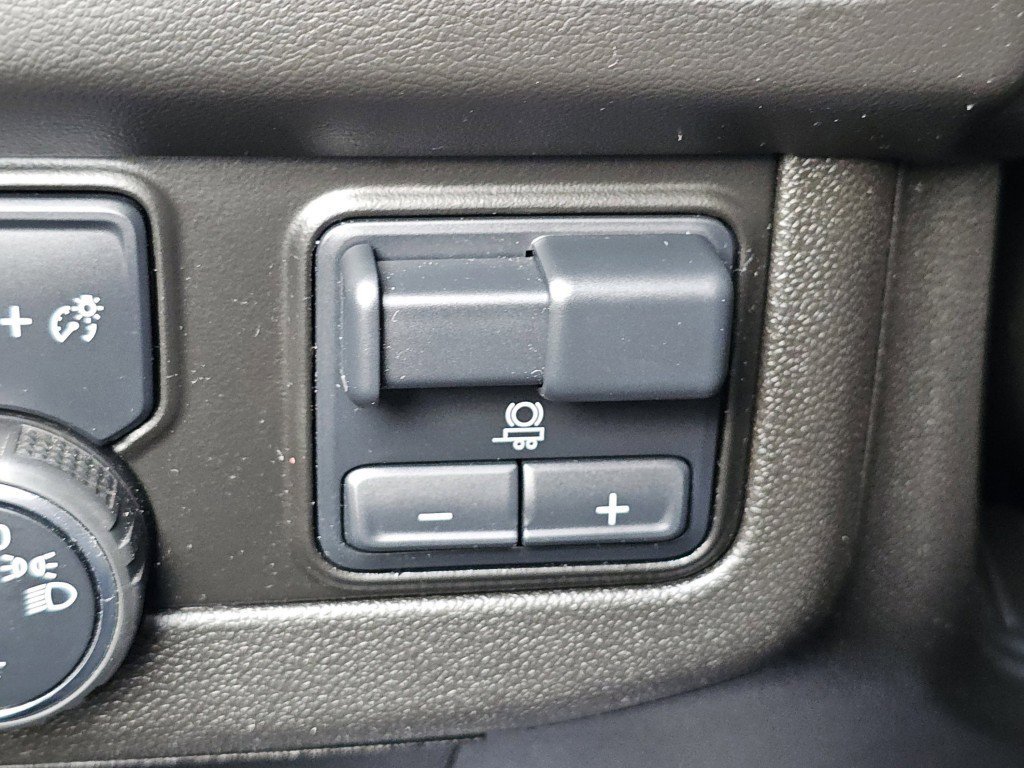Used 2022 Chevrolet Tahoe High Country AWD/4WD image 12
