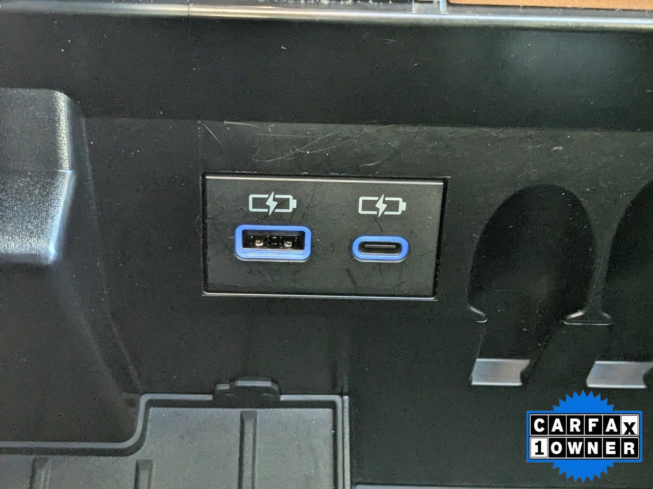 Used 2023 Toyota Sequoia Capstone image 30