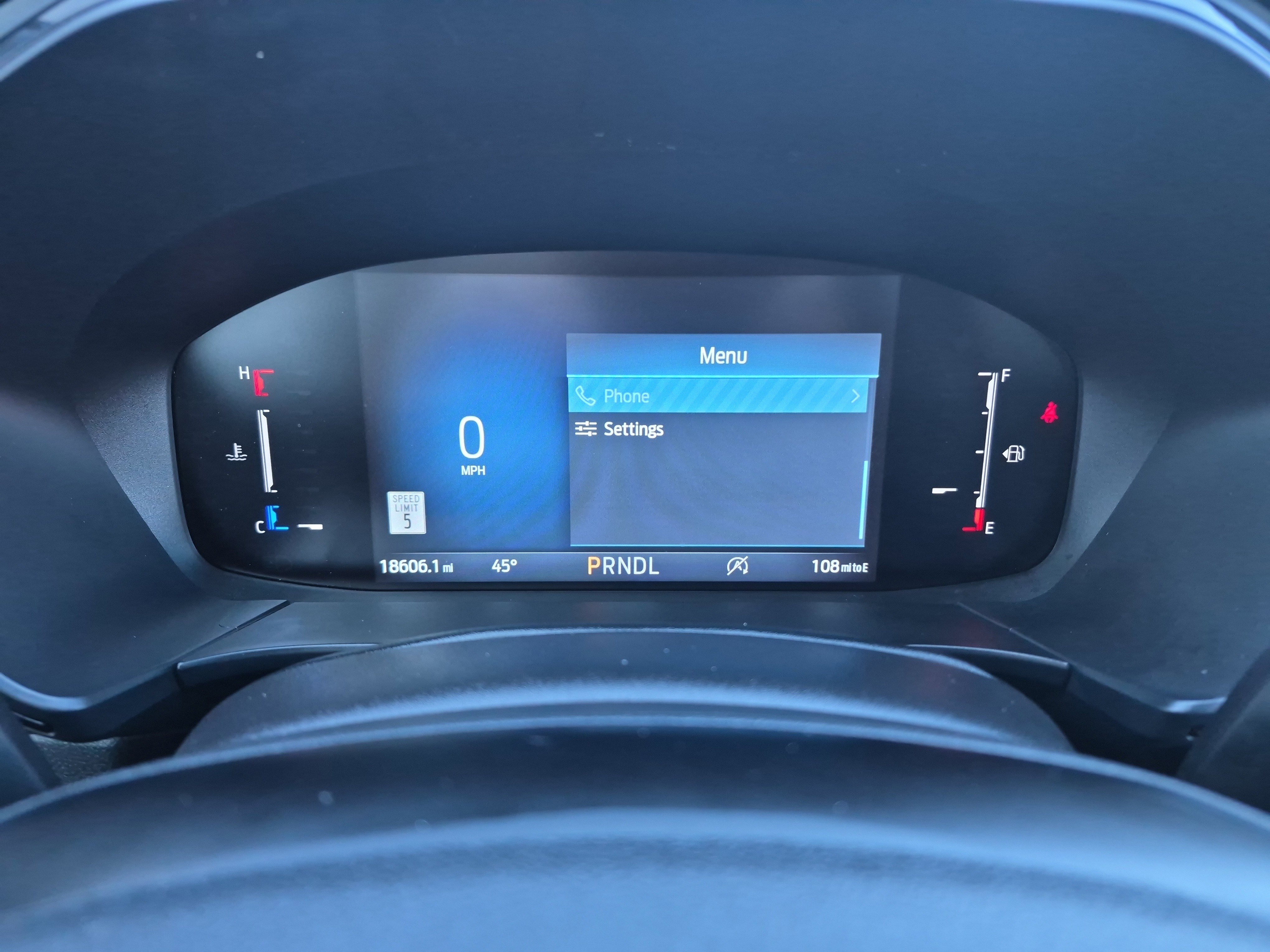 Certified 2025 Ford Escape ST-Line w/ Tech Pack #1 image 24