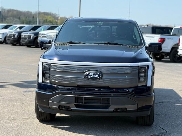 Certified 2025 Ford F150 Lightning Lariat AWD/4WD image 40