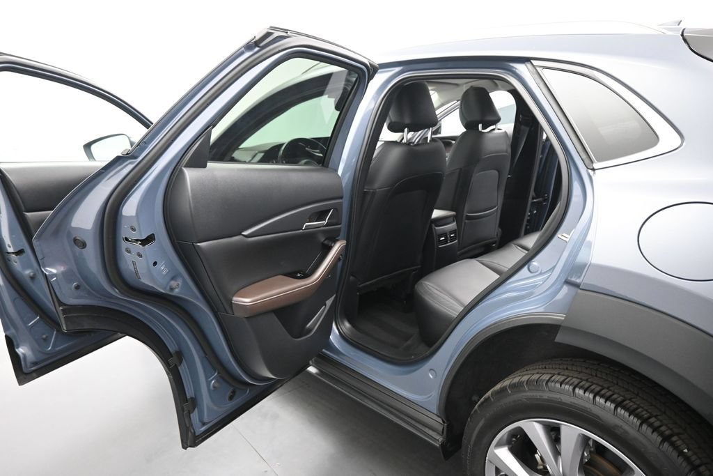 Used 2020 MAZDA CX-30 FWD w/ Premium Package image 19