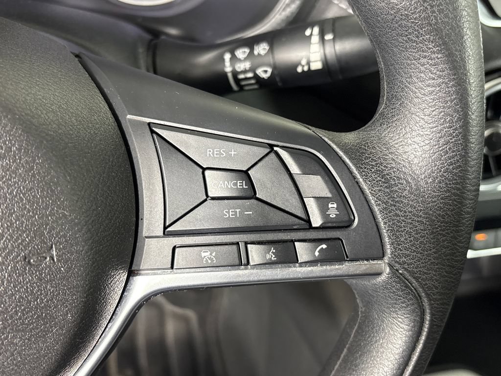 Used 2024 Nissan Sentra SV FWD image 14