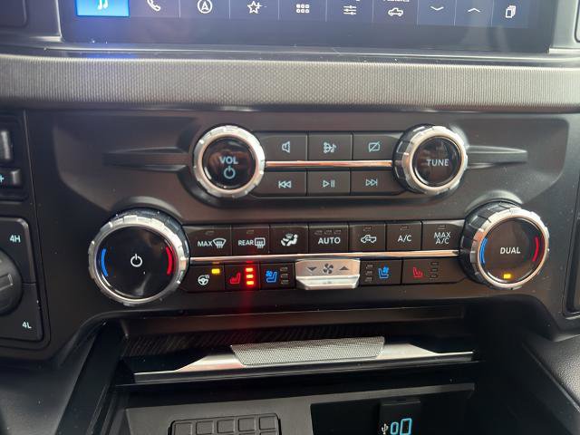 Certified 2024 Ford F350 Platinum image 36