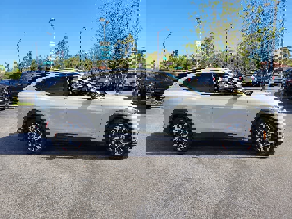 Certified 2025 Ford Mustang Mach-E Select w/ Comfort Package Lite RWD image 7