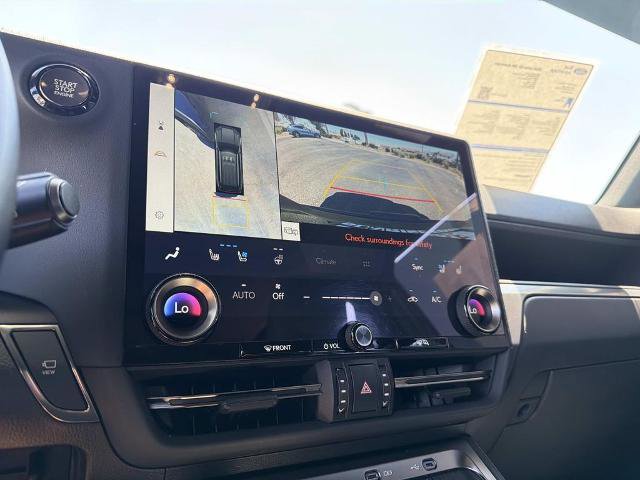 Used 2024 Lexus GX 550 AWD/4WD image 29
