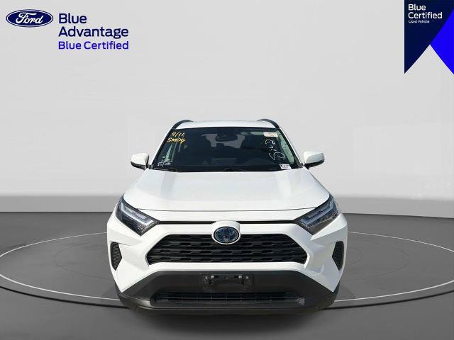 Used 2024 Toyota RAV4 LE AWD/4WD image 3