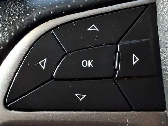 Used 2019 Dodge Durango SXT image 19