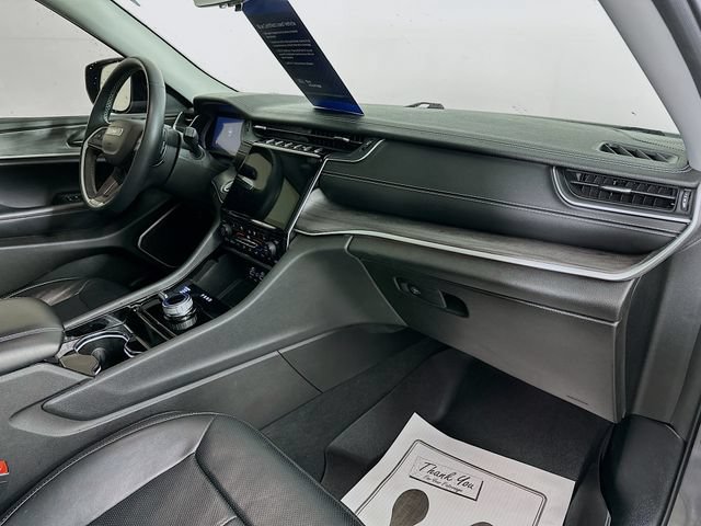 Used 2022 Jeep Grand Cherokee L Limited w/ Luxury Tech Group II AWD/4WD image 39