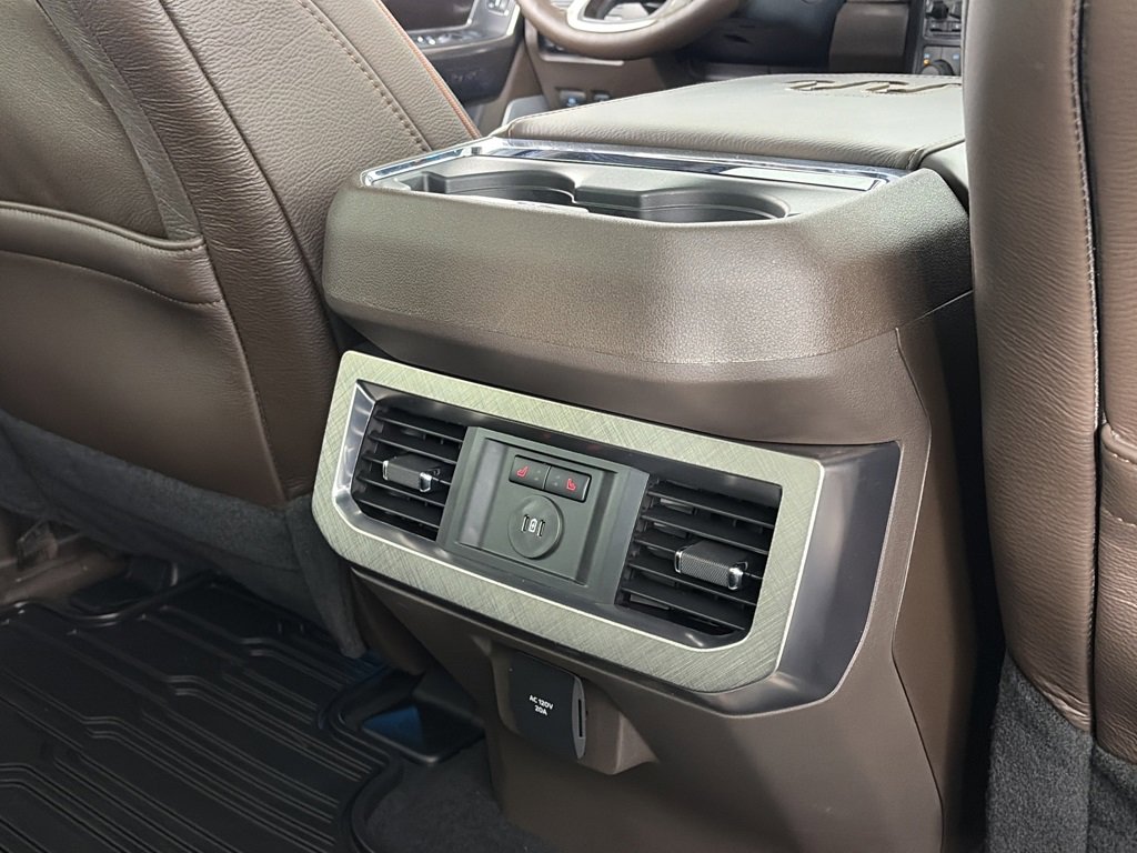 Certified 2025 Ford F450 King Ranch w/ FX4 Off-Road Package image 31