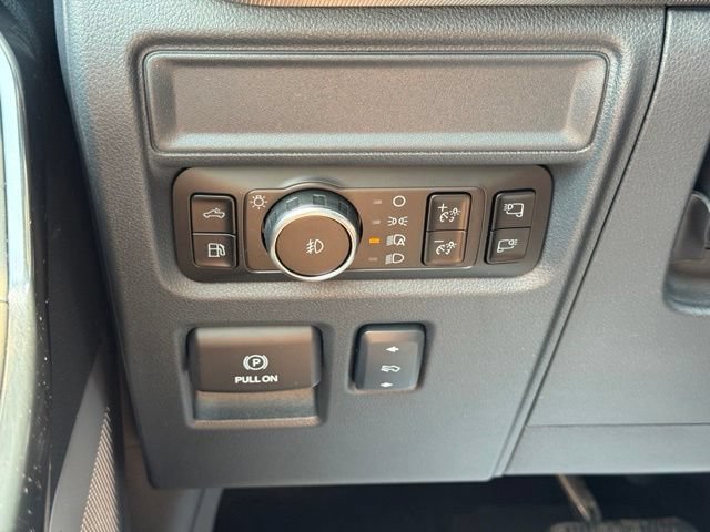 Certified 2025 Ford F150 Platinum w/ Equipment Group 702A High AWD/4WD image 46