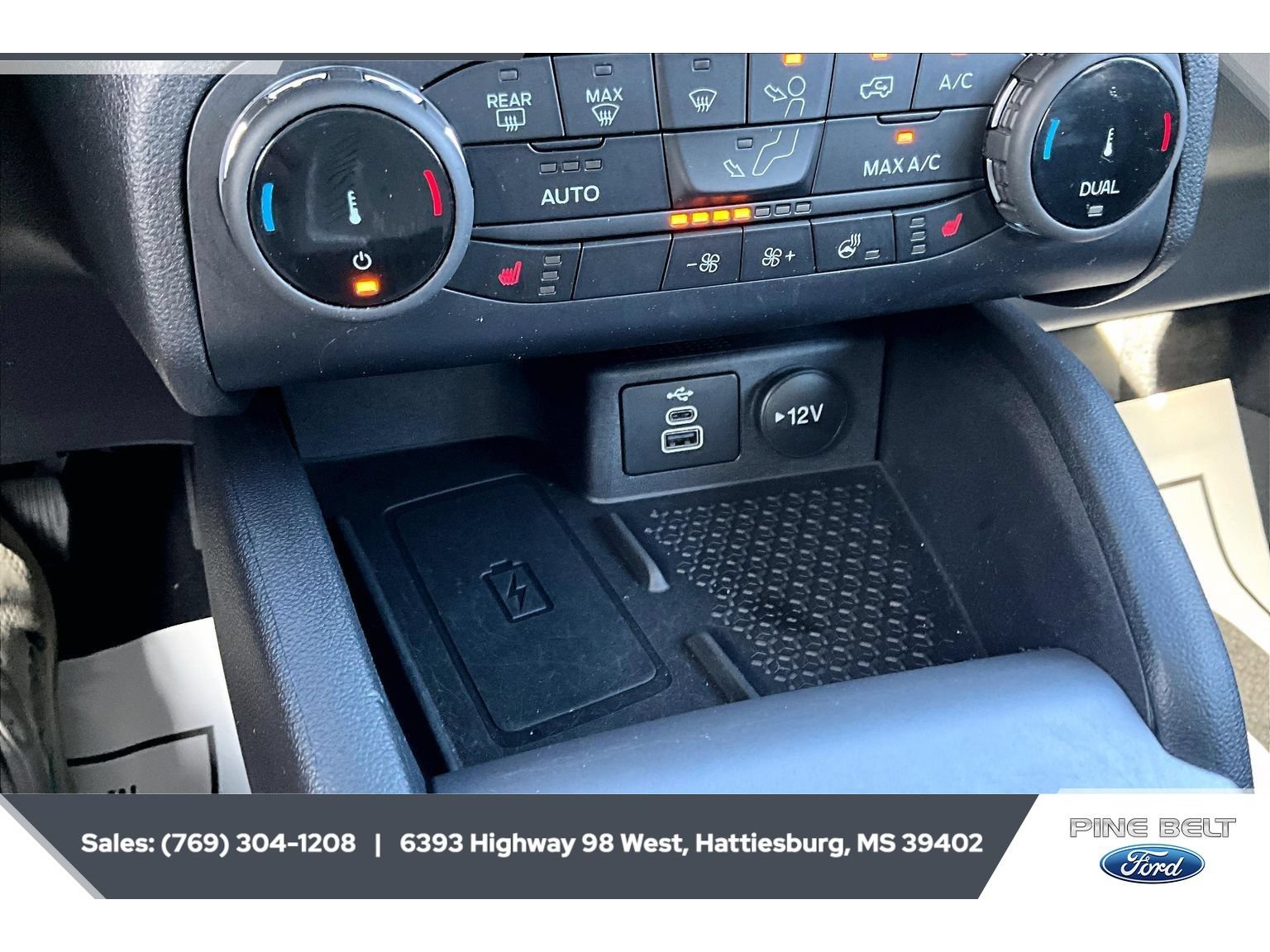 Certified 2023 Ford Bronco Sport Outer Banks w/ Tech Package AWD/4WD image 24