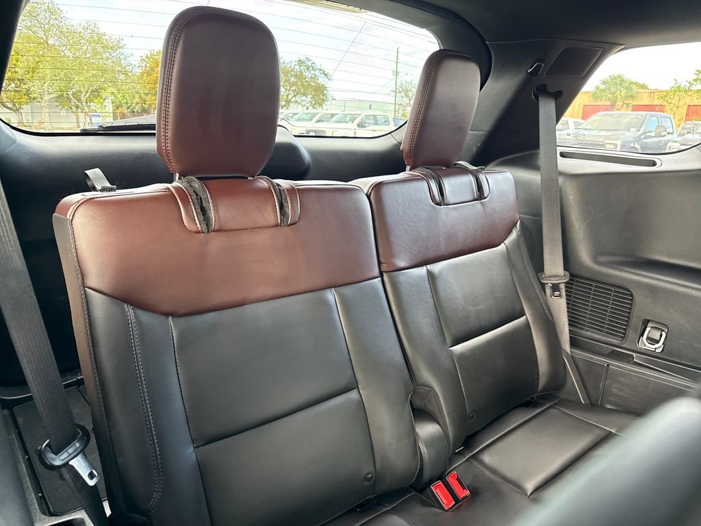 Certified 2023 Ford Explorer Platinum w/ Technology Package image 27