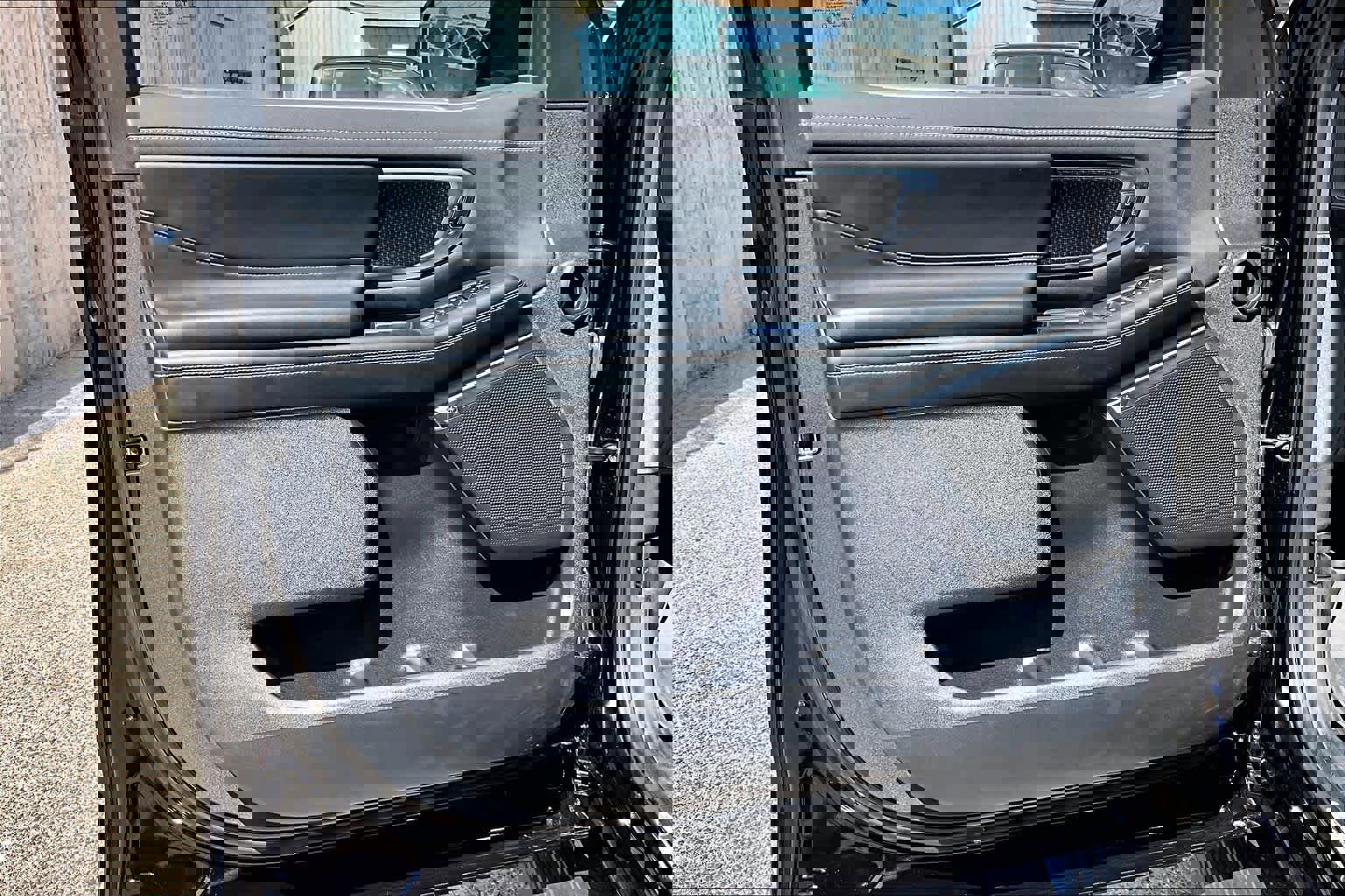 Certified 2025 Ford Expedition Platinum w/ Stealth Appearance Package image 24