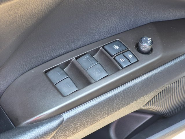 Used 2021 Toyota Camry SE w/ Convenience Package FWD image 14