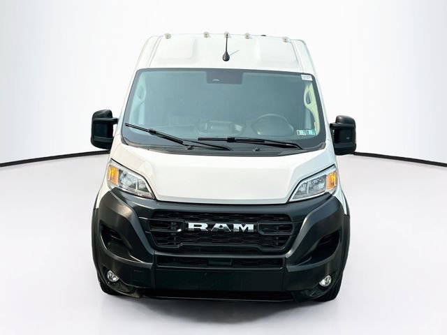 Used 2024 RAM ProMaster 2500 w/ Convenience Group FWD image 2