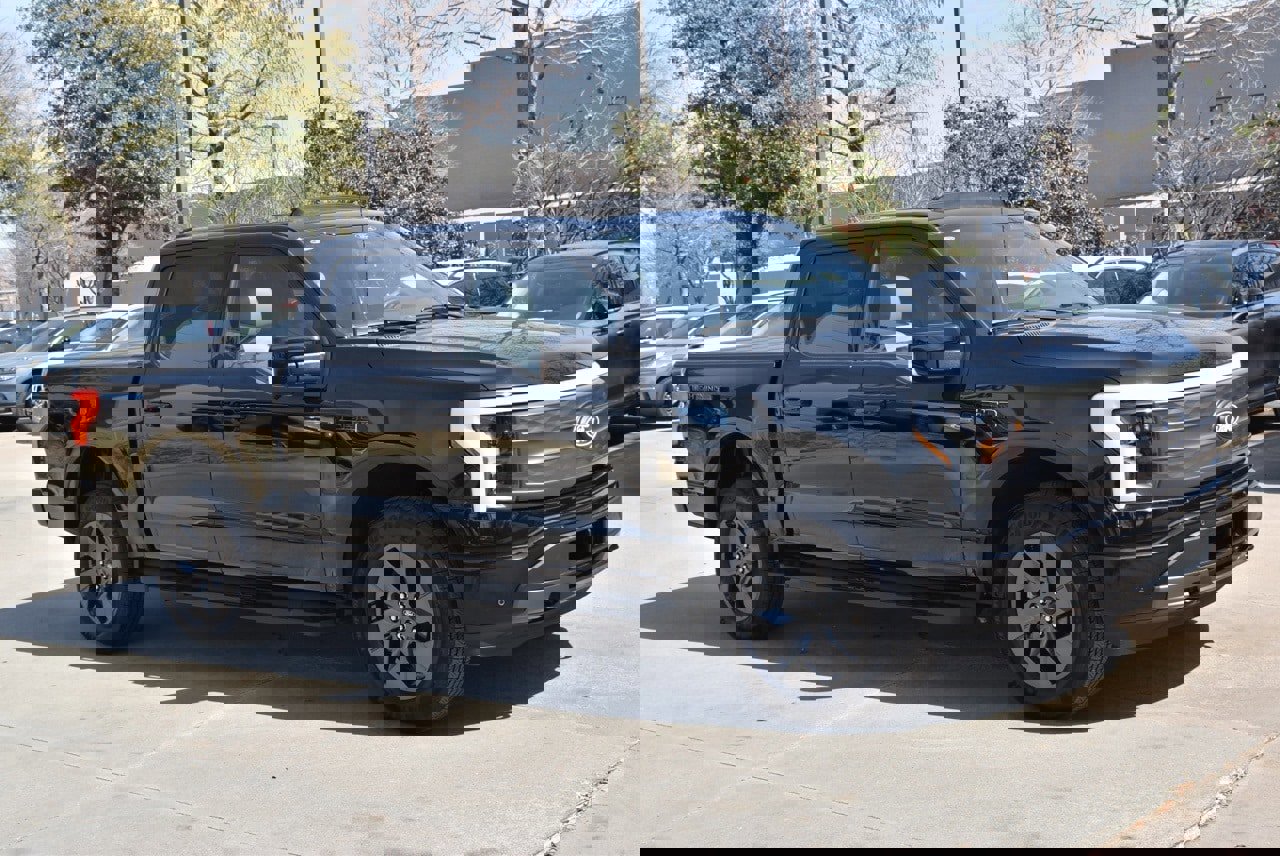 Certified 2025 Ford F150 Lightning Lariat image 12