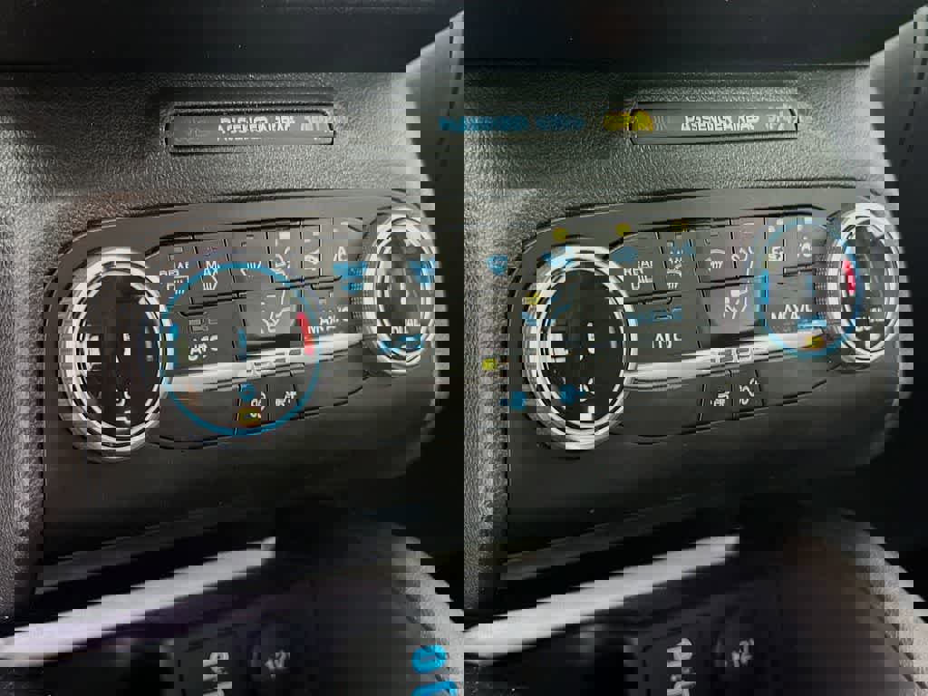 Certified 2023 Ford Escape Active image 19