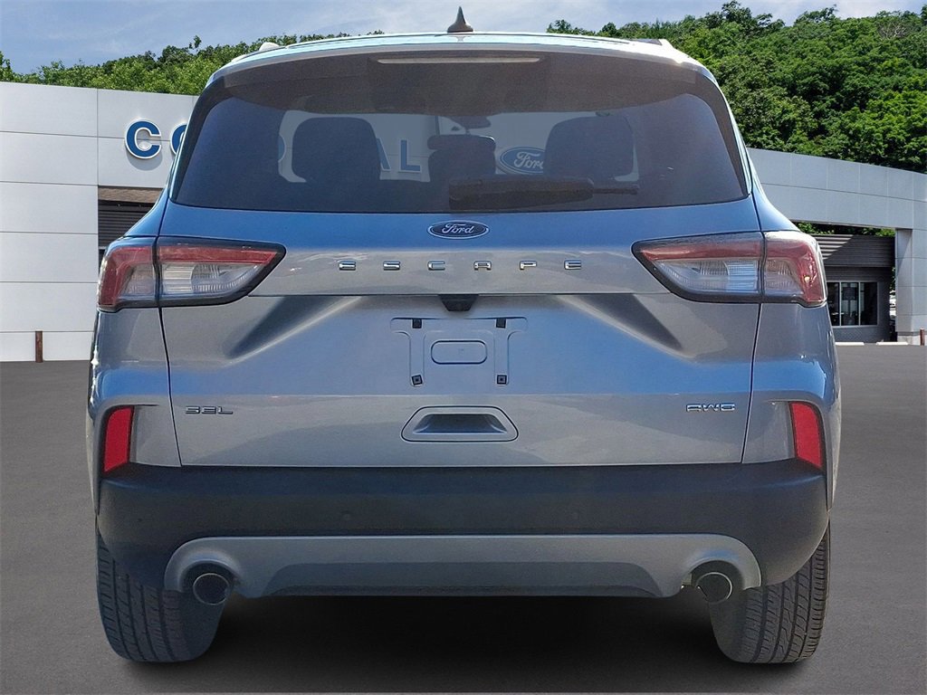 Certified 2022 Ford Escape SEL image 3