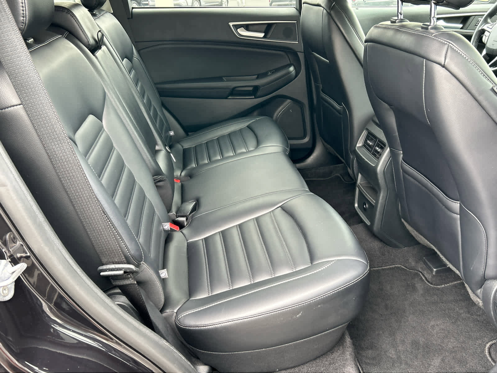 Certified 2024 Ford Edge SEL image 23