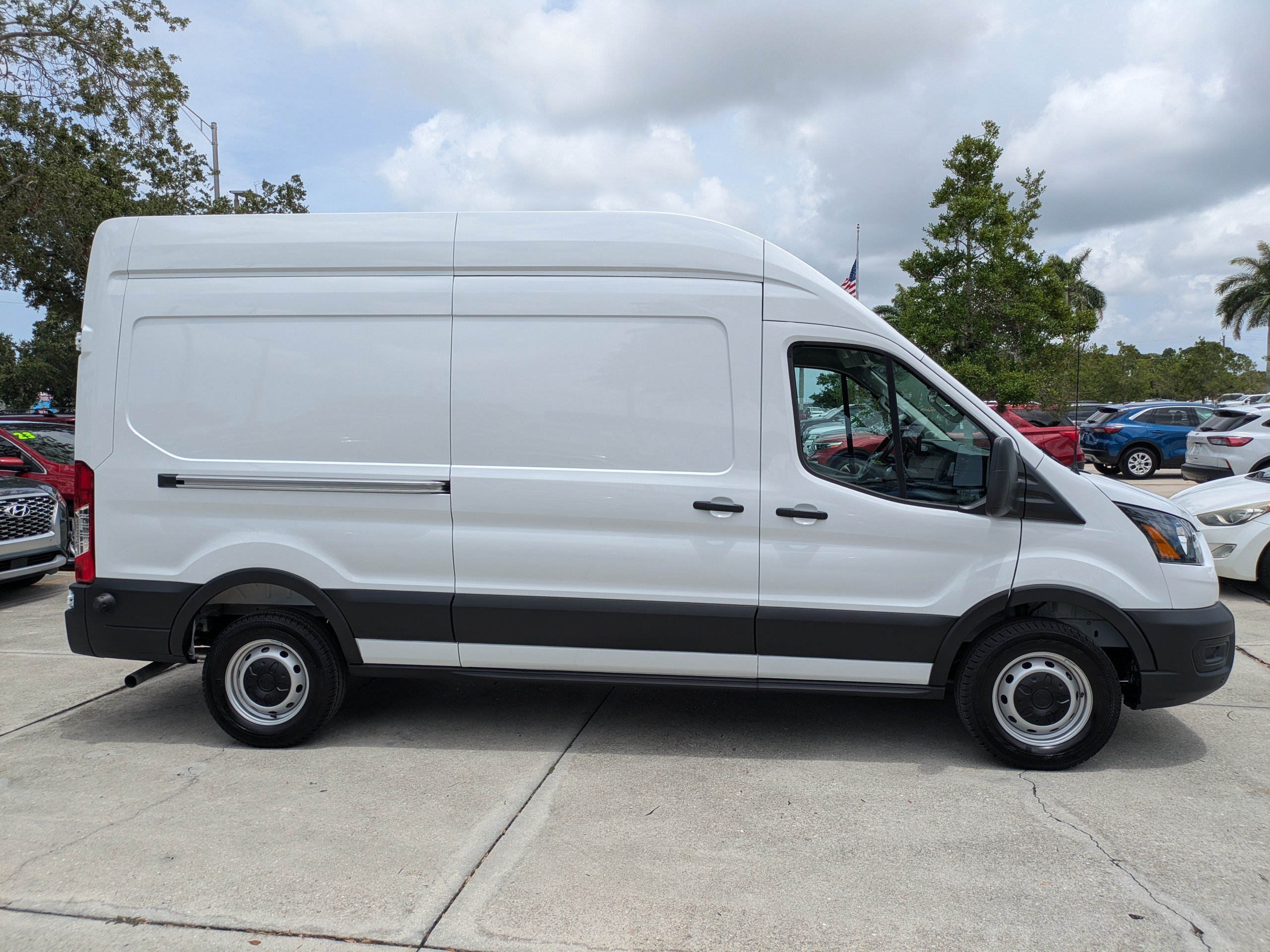 Certified 2026 Ford Transit 250 148 High Roof w/ Load Area Protection Package RWD image 3