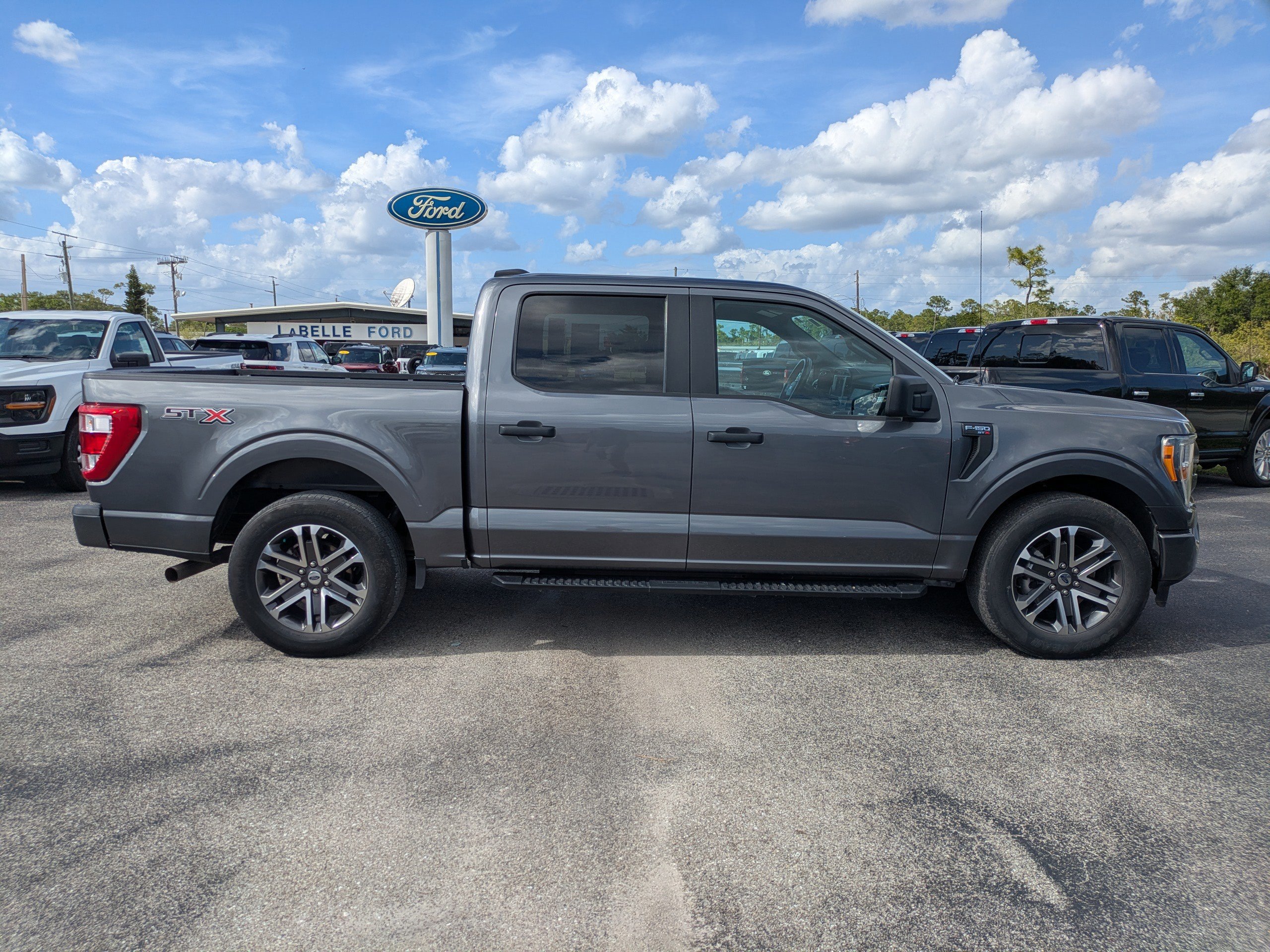 Certified 2021 Ford F150 XL w/ STX Appearance Package image 5