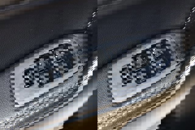 Certified 2019 Ford Ranger Lariat w/ Equipment Group 501A Mid image 16