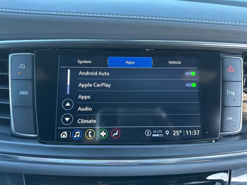 Used 2022 Buick Enclave Essence image 32