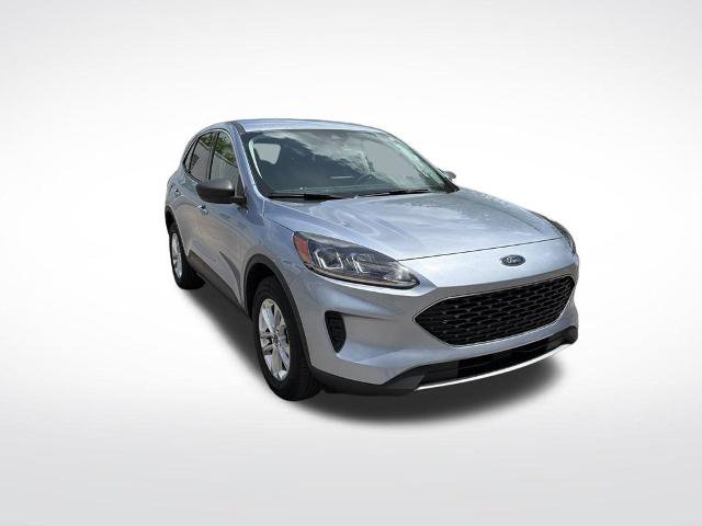 Certified 2022 Ford Escape SE AWD/4WD image 2
