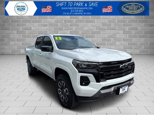 Used 2023 Chevrolet Colorado Z71 w/ Z71 Convenience Package 2