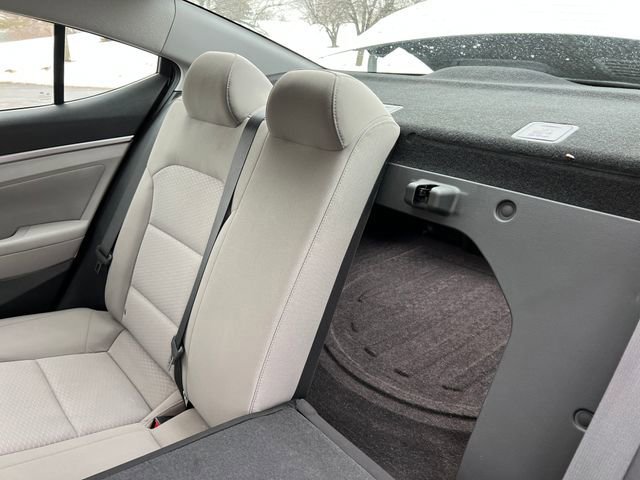 Used 2019 Hyundai Elantra SEL image 25