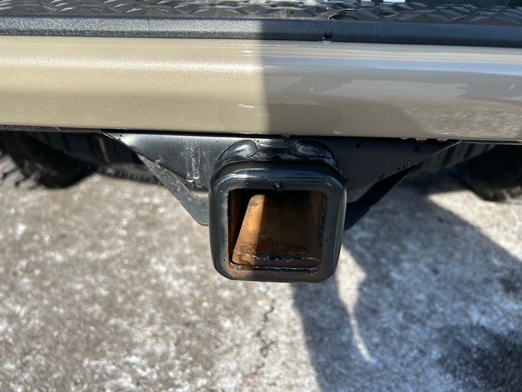 Used 2023 GMC Canyon AT4X image 10