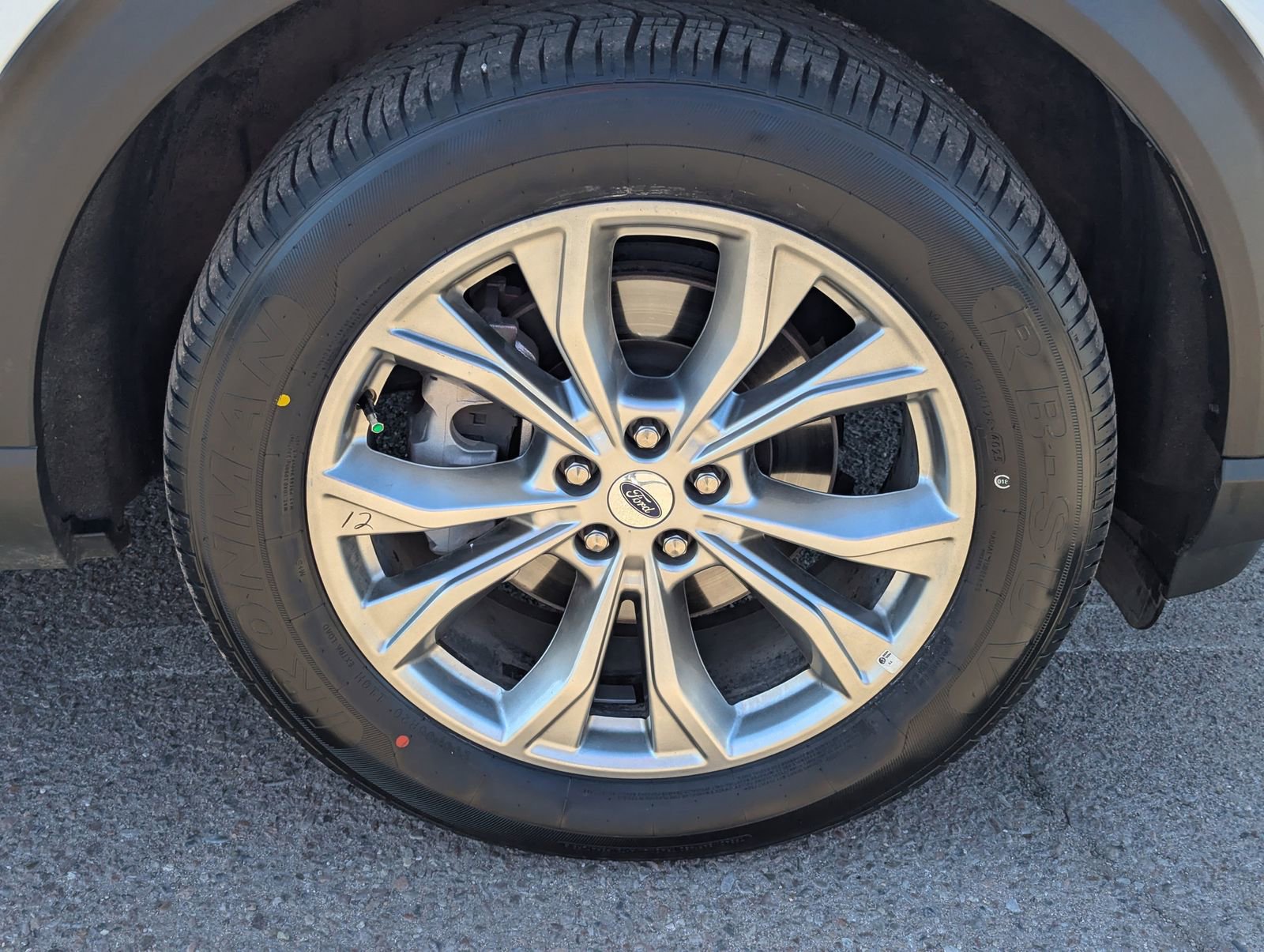 Certified 2023 Ford Explorer Limited image 10