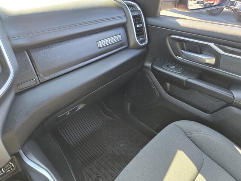 Used 2022 RAM 1500 Big Horn AWD/4WD image 34