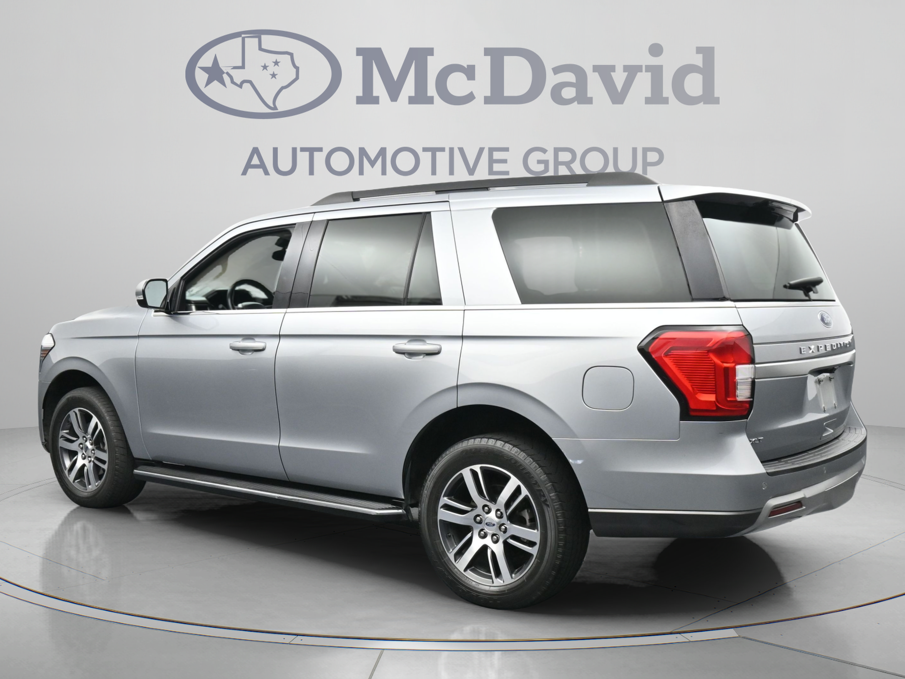 Certified 2023 Ford Expedition XLT RWD image 6