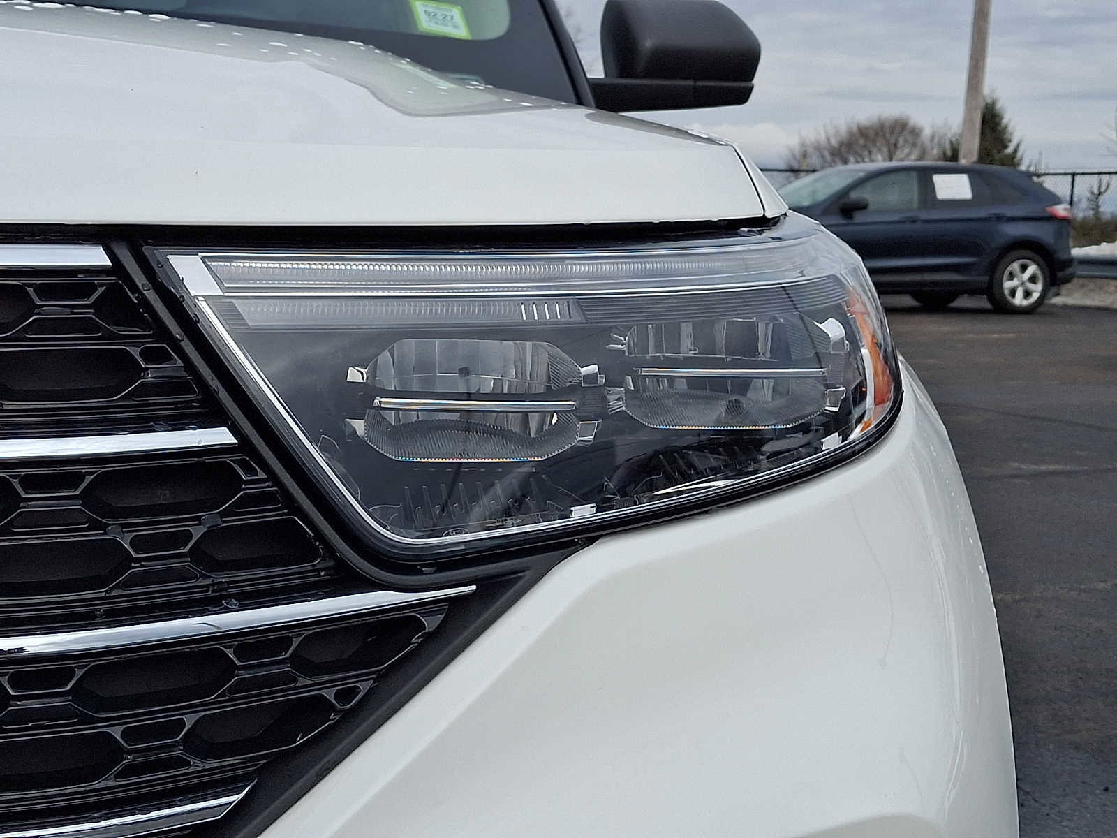 Certified 2023 Ford Explorer XLT w/ Equipment Group 202A image 9