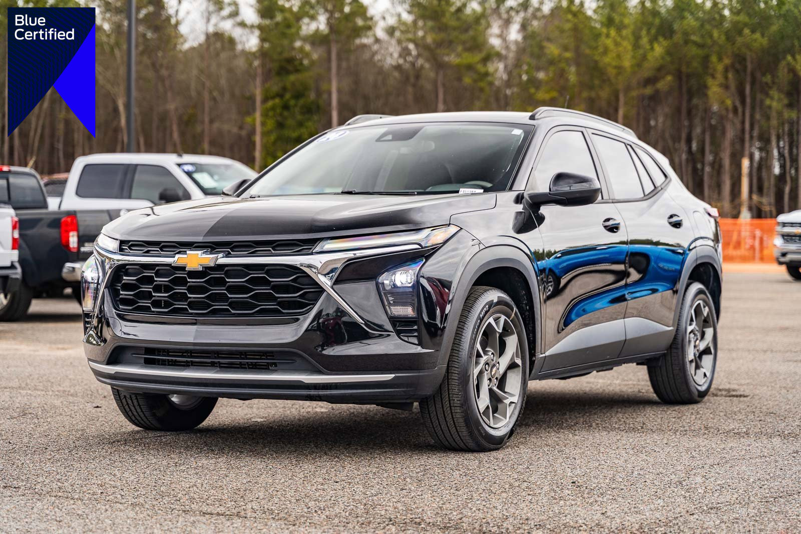 Used 2024 Chevrolet Trax LT image 1